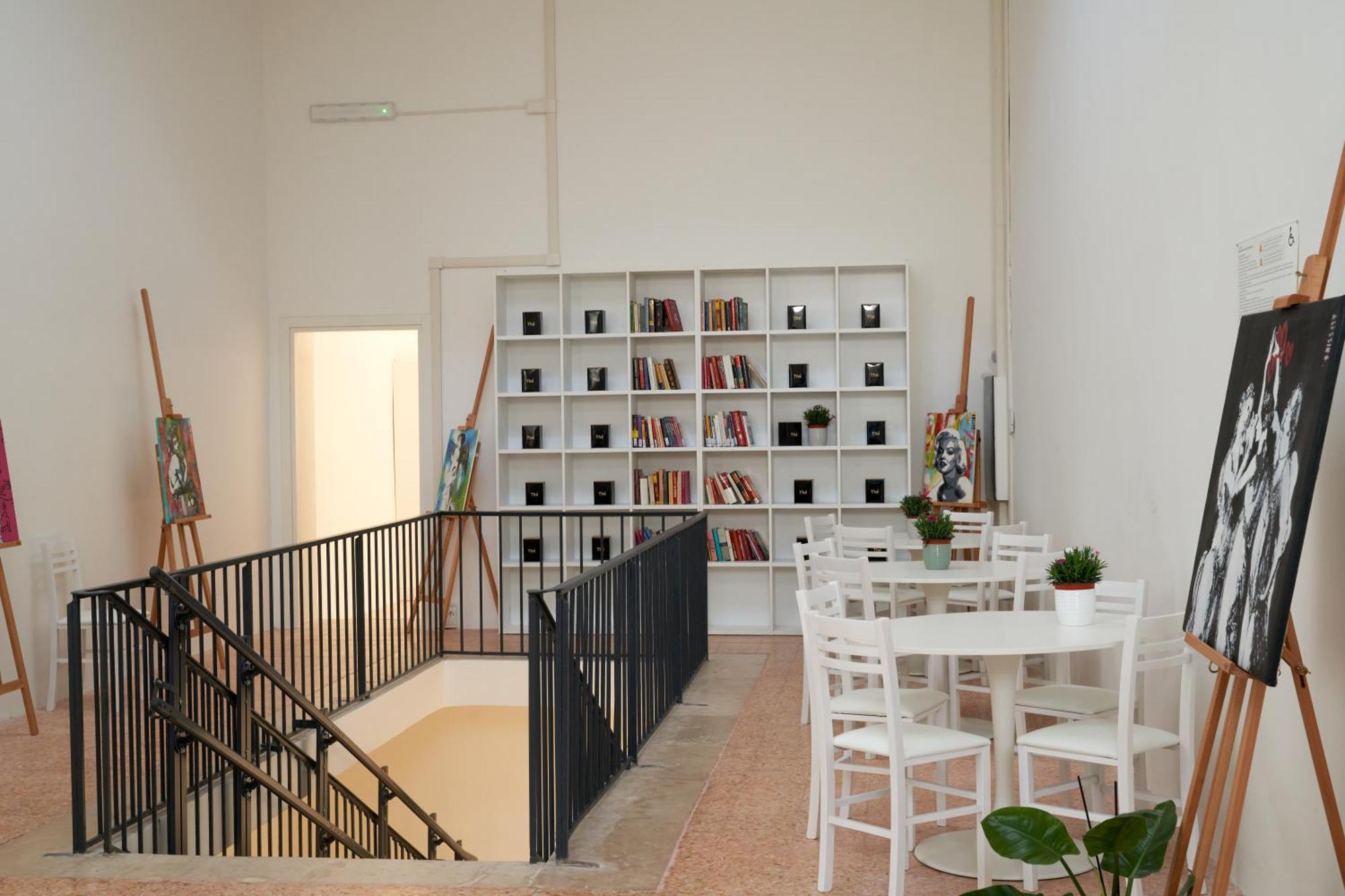 Albergue Hub Portanova Trani Exterior foto
